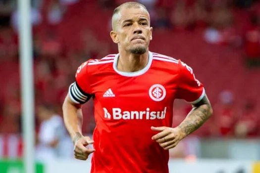 Internacional anuncia o retorno do argentino Andrés D’Alessandro