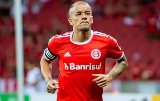 Internacional anuncia o retorno do argentino Andrés D’Alessandro