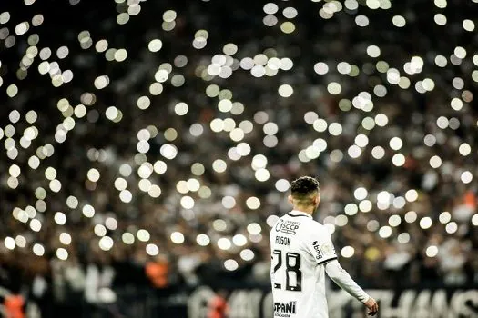 Corinthians e São Paulo ficam no empate