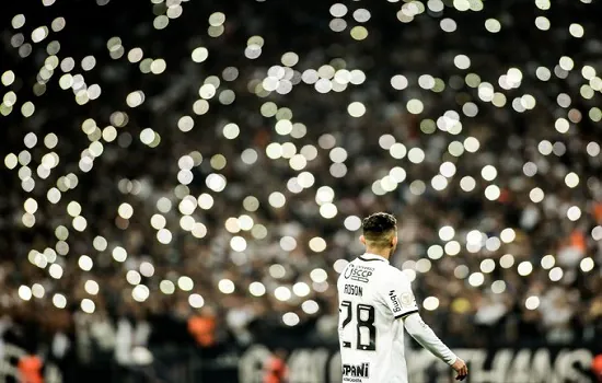 Corinthians e São Paulo ficam no empate