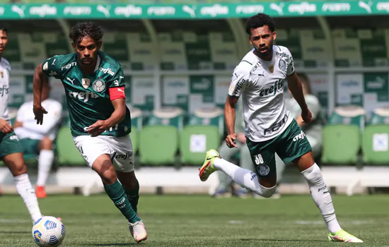 Técnico do Palmeiras admite erros e segue com esperança e confiança no elenco