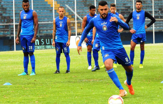 Azulão inicia batalha pelo acesso contra o XV de Piracicaba