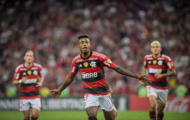 Flamengo e Internacional se garantem nas oitavas da Libertadores