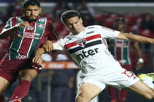 São Paulo e Fluminense empatam em jogo com primeiro tempo eletrizante