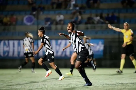 Campeonato Brasileiro Feminino: Atlético-MG vence Santos de virada