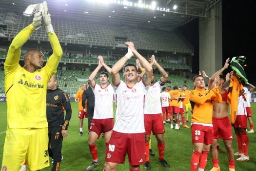 Colorado em busca da vaga nas oitavas da Libertadores