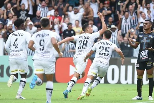 Santos foge do rebaixamento, mas fica fora das quartas do Paulista