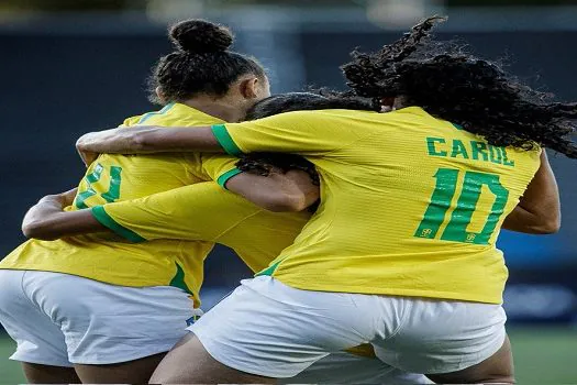 Futebol feminino: Brasil decide Sul-Americano Sub-17 com a Colômbia