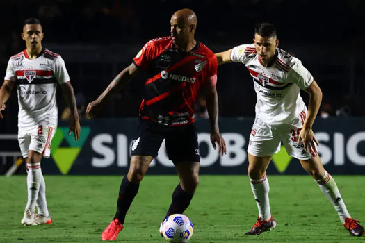 Campeonato Brasileiro: São Paulo e Athletico-PR não saíram do zero nesta quarta-feira (24)