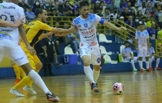 Liga Nacional de Futsal: Foz Cataratas e Magnus empataram em 1 a 1