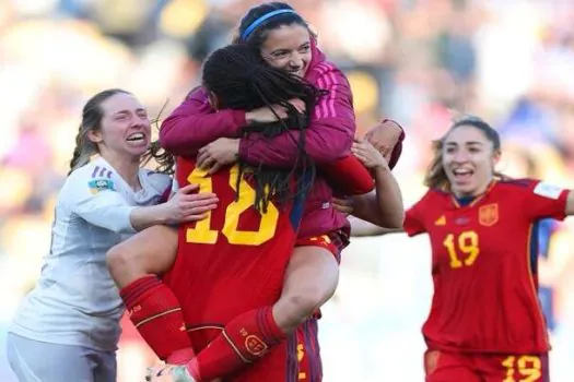 Copa feminina: Espanha chega à semifinal pela primeira vez na história