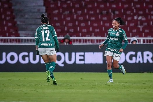 Palmeiras disputa pela primeira vez o título da Copa Libertadores de futebol feminino