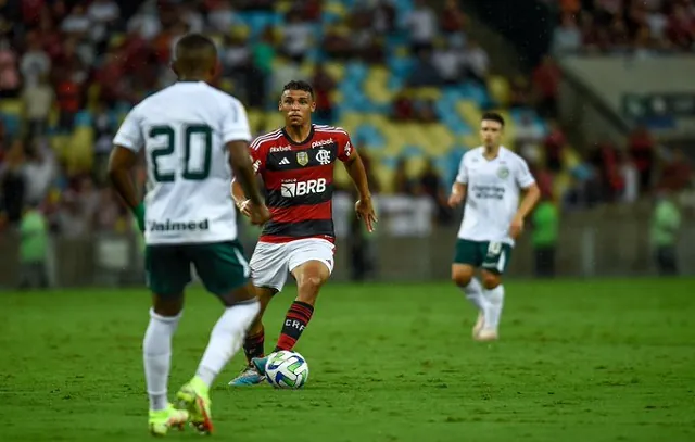 Flamengo vence no Maracanã