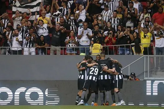 Botafogo estreia com vitória na Copa do Brasil