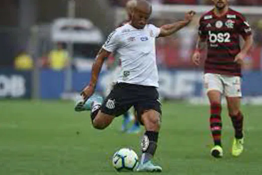 Campeonato Brasileiro: Santos visita Flamengo nesta segunda-feira (6)