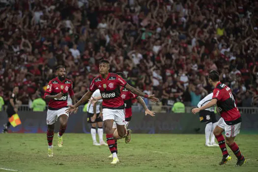 Flamengo derrotou o Corinthians por 1 a 0