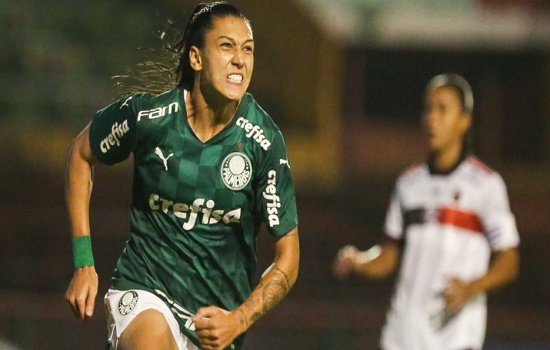 Brasileiro Feminino: Bia Zaneratto brilha e Palmeiras goleia por 7 a 1