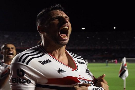 Campeonato Paulista:  São Paulo derrotou o Palmeiras por 3 a 1