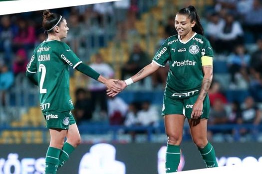 Palmeiras sai na frente do Santos na decisão do Paulista Feminino