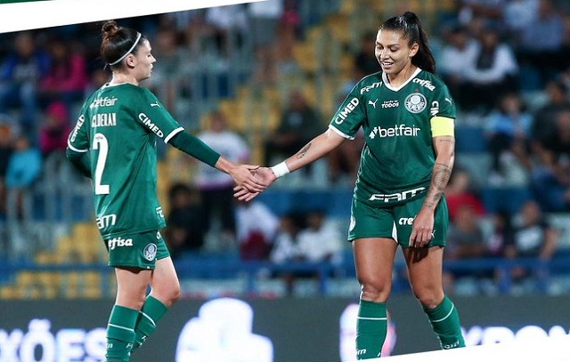 Palmeiras sai na frente do Santos na decisão do Paulista Feminino