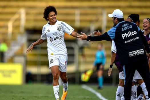 Santos e Ferroviária saem na frente nas quartas do Brasileiro Feminino