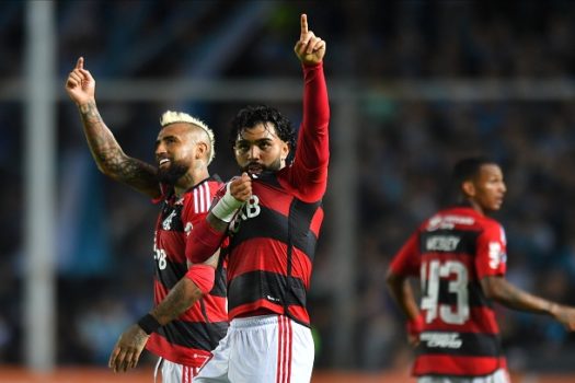 Flamengo cede empate ao Racing em jogo na Argentina