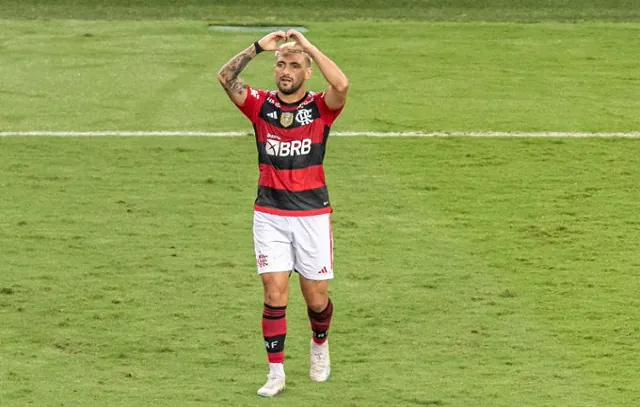 Flamengo derrota o Fluminense por 2 a 0