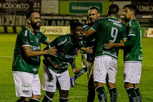 Campeonato Mineiro começa com vitória da Caldense sobre o América-MG