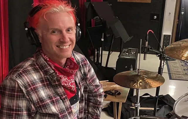 Josh Freese é o novo baterista da banda Foo Fighters