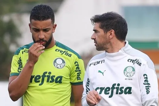 Jorge festeja sequência no Palmeiras em dia de visita da presidente Leila Pereira