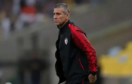 Jorginho chega ao Vasco dizendo que o alvo é o retorno à Série A