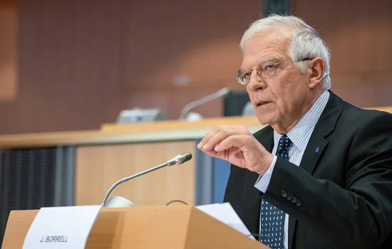 Borrell afirma que é preciso continuar aplicando sanções à Rússia