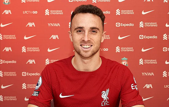 Diogo Jota renova com Liverpool até 2027 e promete títulos: “Só depende de nós”