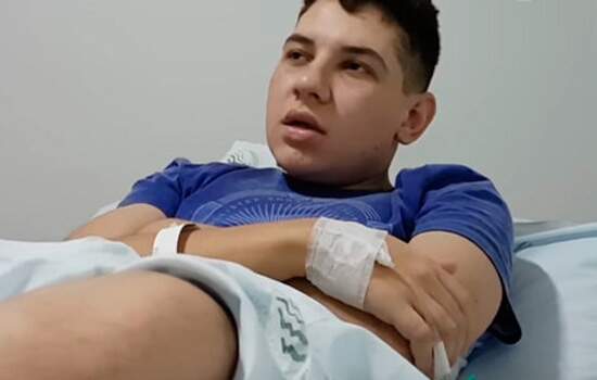 Jovem com problema renal luta na Justiça para não fazer hemodiálise em Goiás