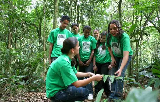 Semasa promove bate-papo com o tema “Juventude e o nexo água