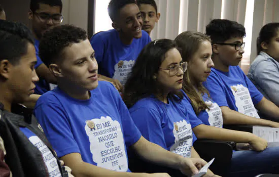 Fundação Florestan garante emprego para mais 19 jovens de Diadema