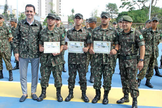 Jovens do Tiro de Guerra recebem certificação de Agentes Ambientais Comunitários