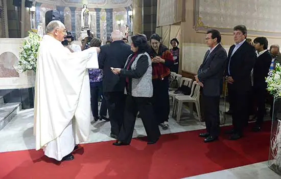 Dom Nelson Westrupp celebra Jubileu de Prata Episcopal