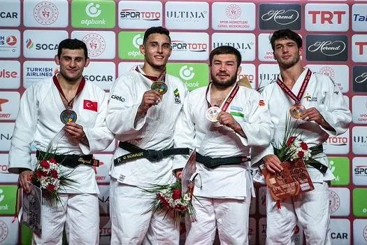 Guilherme Schimidt é medalha de ouro em Grand Slam de Judô na Turquia