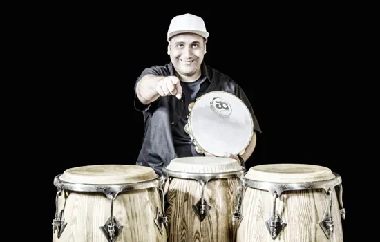 Sustenidos realiza live com o percussionista Julio Cesar