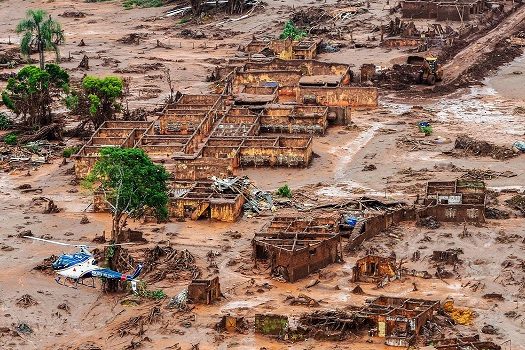 Justiça britânica volta a analisar tragédia de Mariana