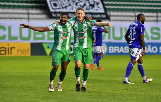 Cruzeiro perde e não tem mais chances de subir para a primeira divisão