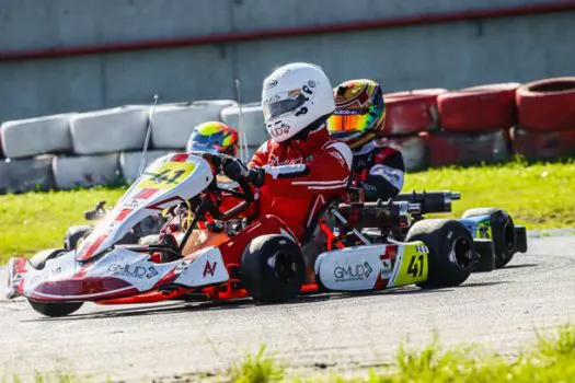 Nícolas Amaral é top 10 na Copa São Paulo Light de Kart