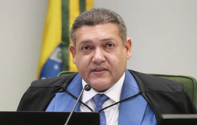 Kassio é relator de pedido de Bolsonaro para investigar Lula e Gleisi por ofensas