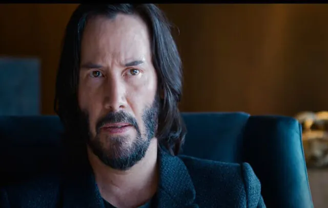 Keanu Reeves revela que ‘abriu a cabeça de um cavalheiro’ em gravações de cenas