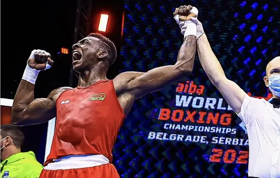 Keno Marley garante medalha no Mundial de Boxe