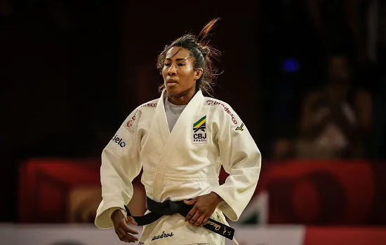 Ketleyn Quadros é prata e Tamires Crude bronze em Grand Slam de Judô