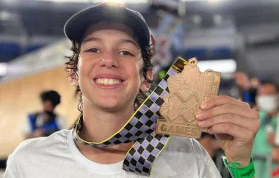 Gui Khury se torna o mais jovem atleta a conquistar uma medalha no X-Games