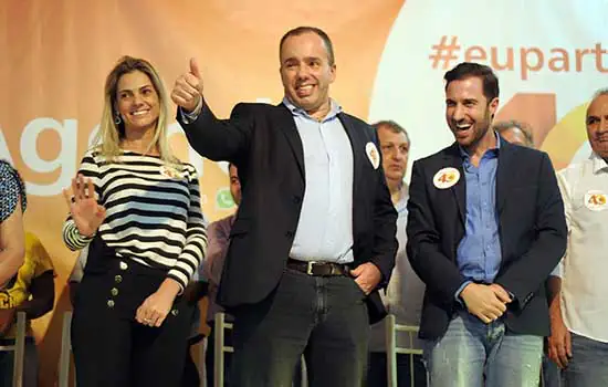 Kiko lança candidatura à prefeitura