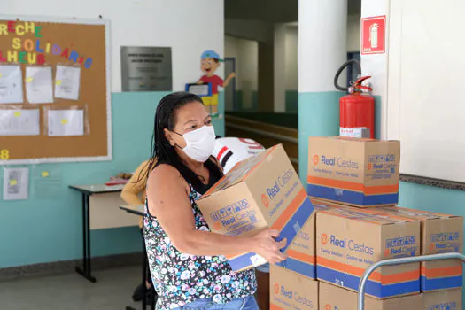 Programa Aluno em Casa, Merenda na Mesa auxilia alunos durante pandemia